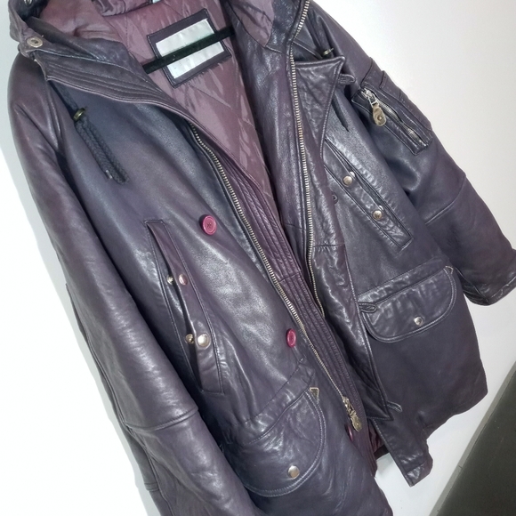 Leather jacket - Picture 6 of 16